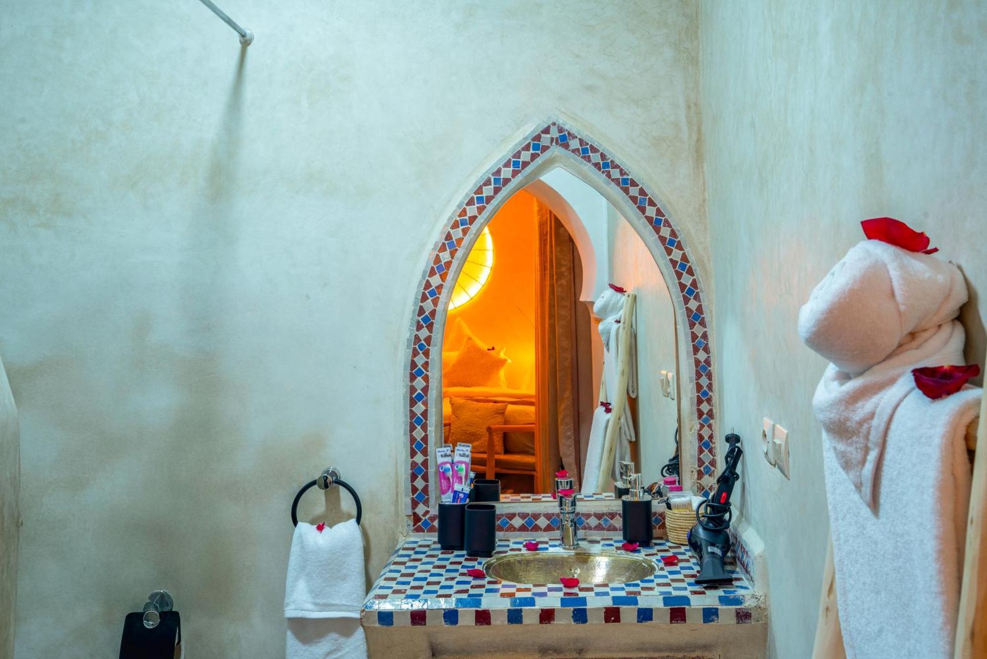 Riad Le Graff Pink Marakeş Dış mekan fotoğraf